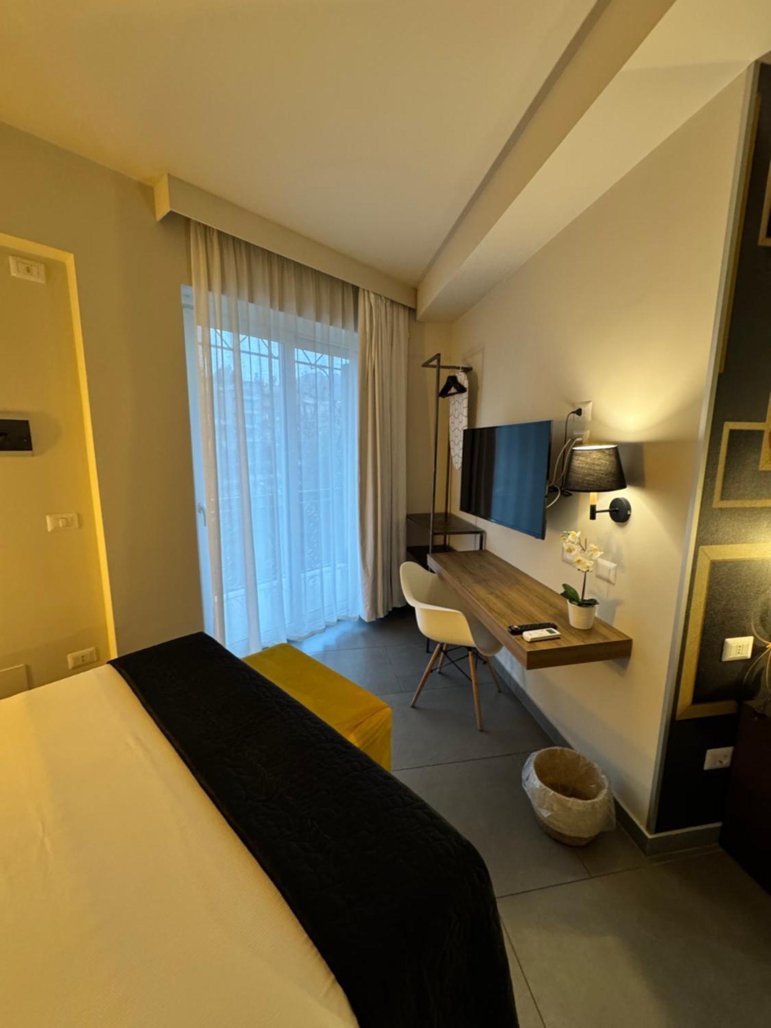 Namuri Rooms Giardini-Naxos Buitenkant foto