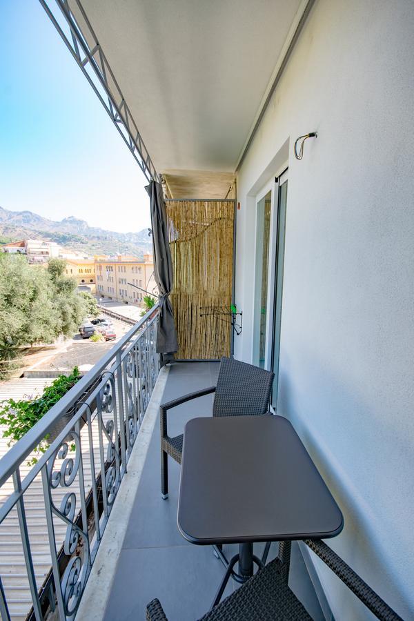 Namuri Rooms Giardini-Naxos Buitenkant foto