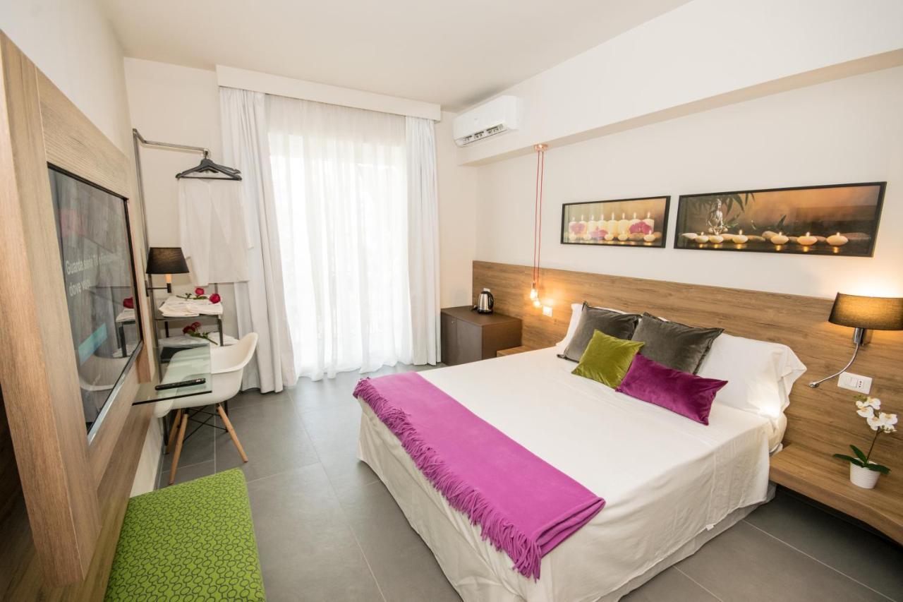 Namuri Rooms Giardini-Naxos Buitenkant foto